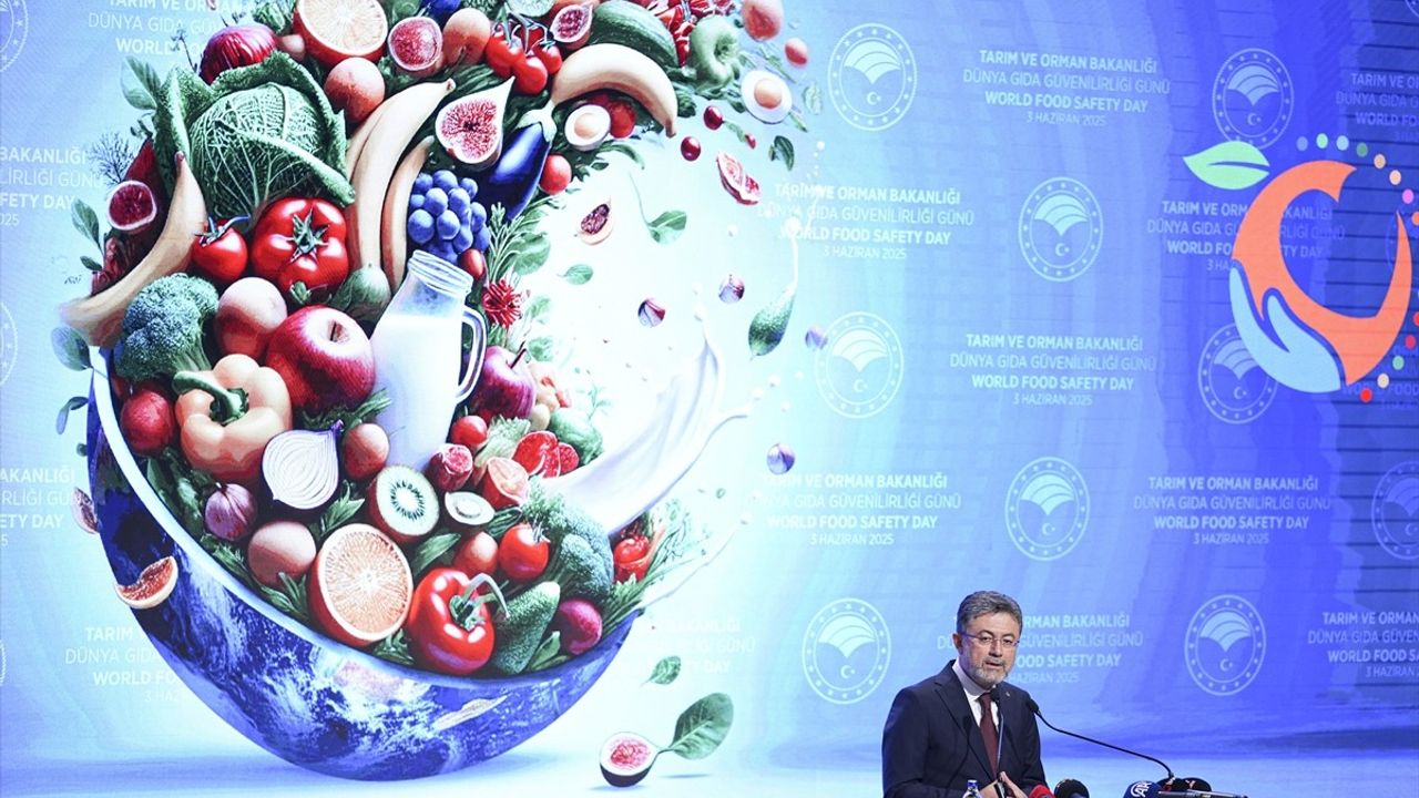 Tarım ve Orman Bakanı Yumaklı'dan Gıda Denetimlerine Dair Açıklamalar