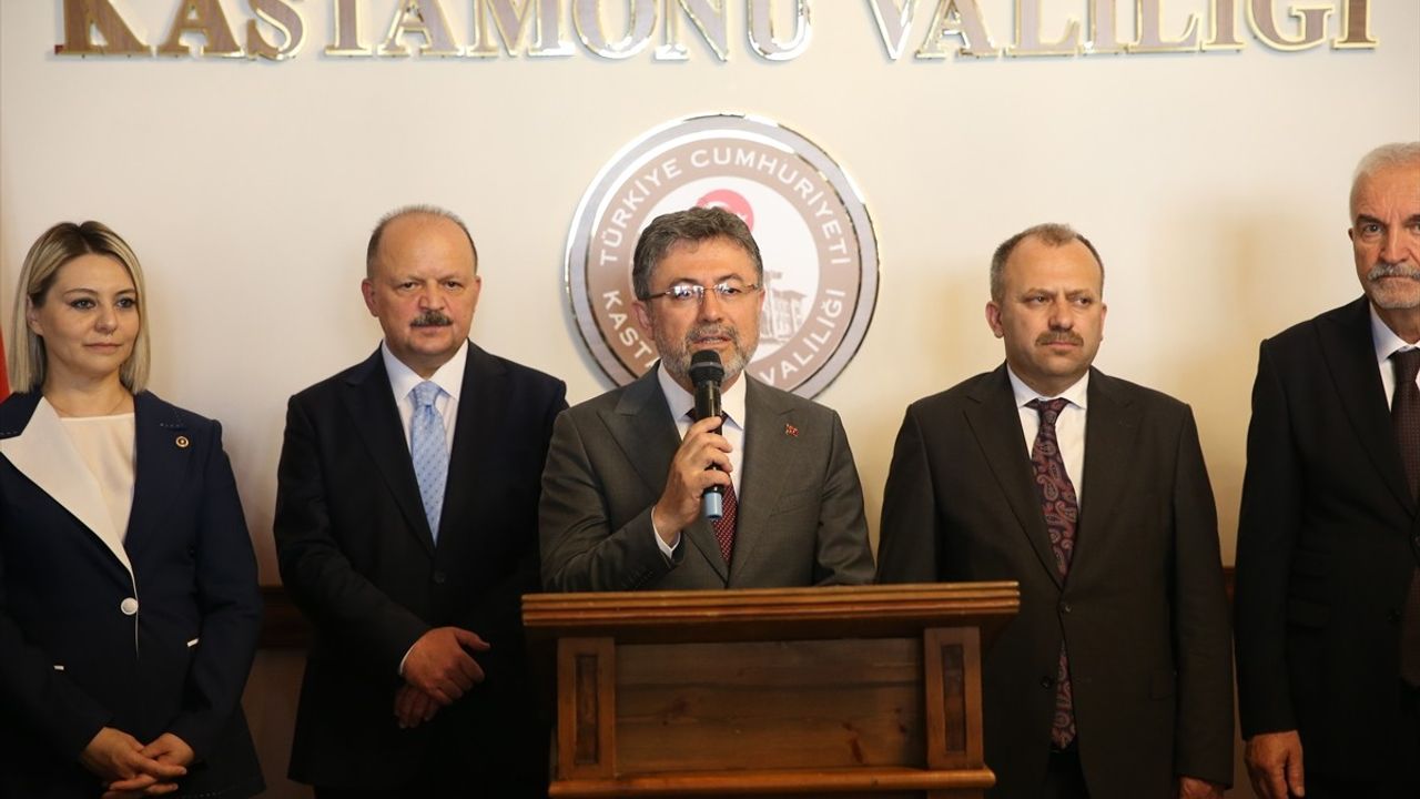 Tarım ve Orman Bakanı Yumaklı'dan Yangın Uyarısı