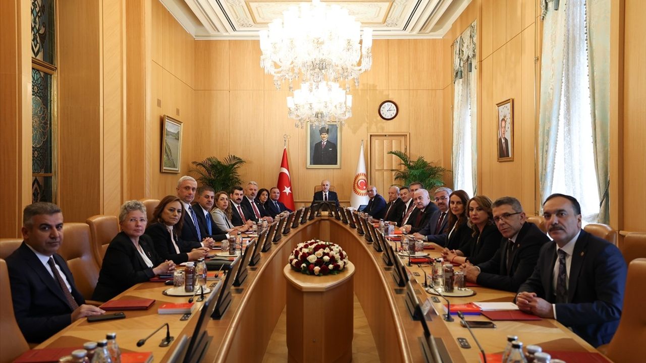 TBMM Başkanlık Divanı İlk Toplantısını Gerçekleştirdi