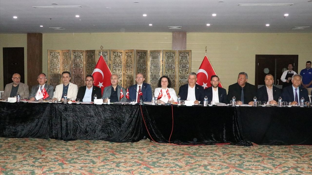 TBMM Zirai Don Olayını Araştırma Komisyonu Adana'da Toplandı