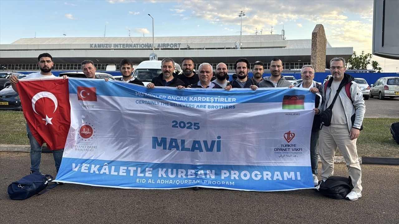 TDV Malavi'de Kurban Eti Dağıtımı Gerçekleştiriyor