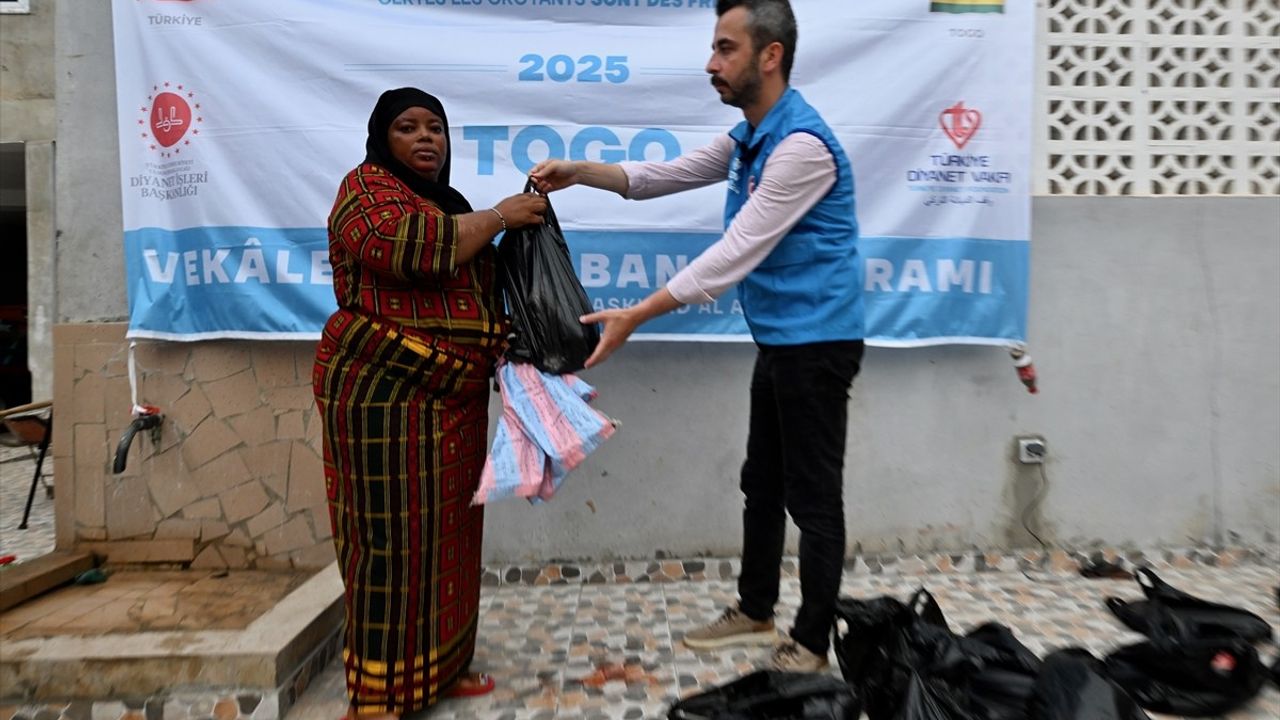 TDV Togo'da Kurban Eti Dağıtımına Başladı