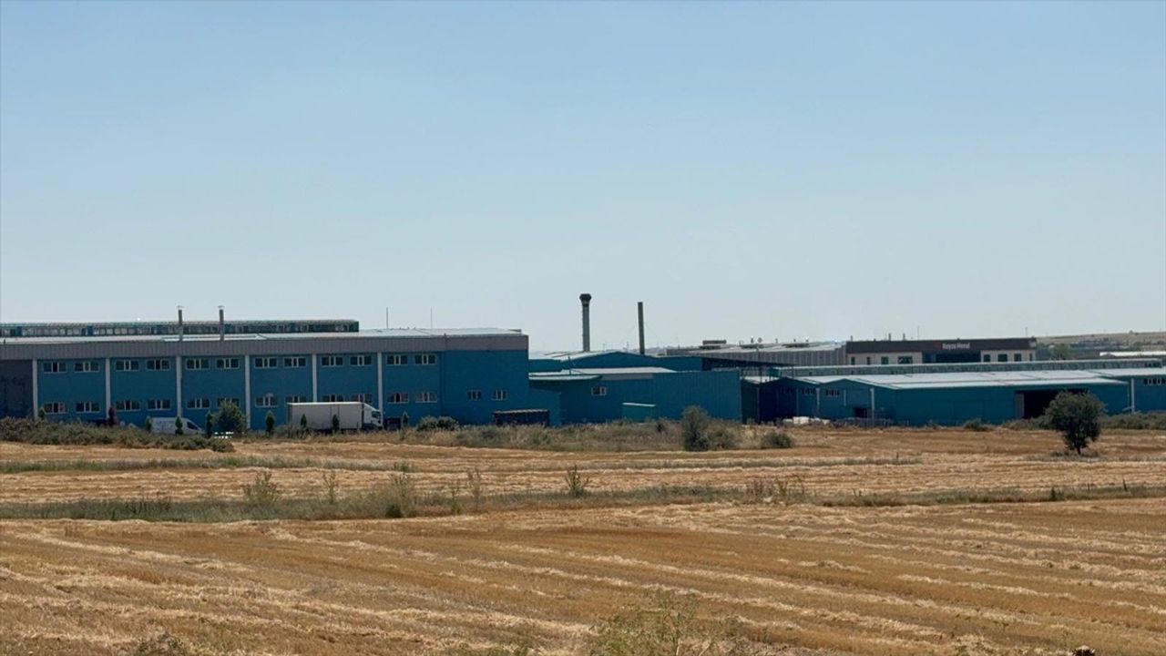 Tekirdağ'daki Tekstil Fabrikasında Yangın Kontrol Altına Alındı