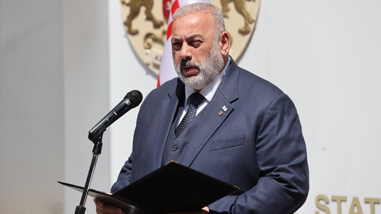 TİKA'dan Gürcistan Gazi İşleri Müdürlüğü'ne Mobil Klinik Desteği