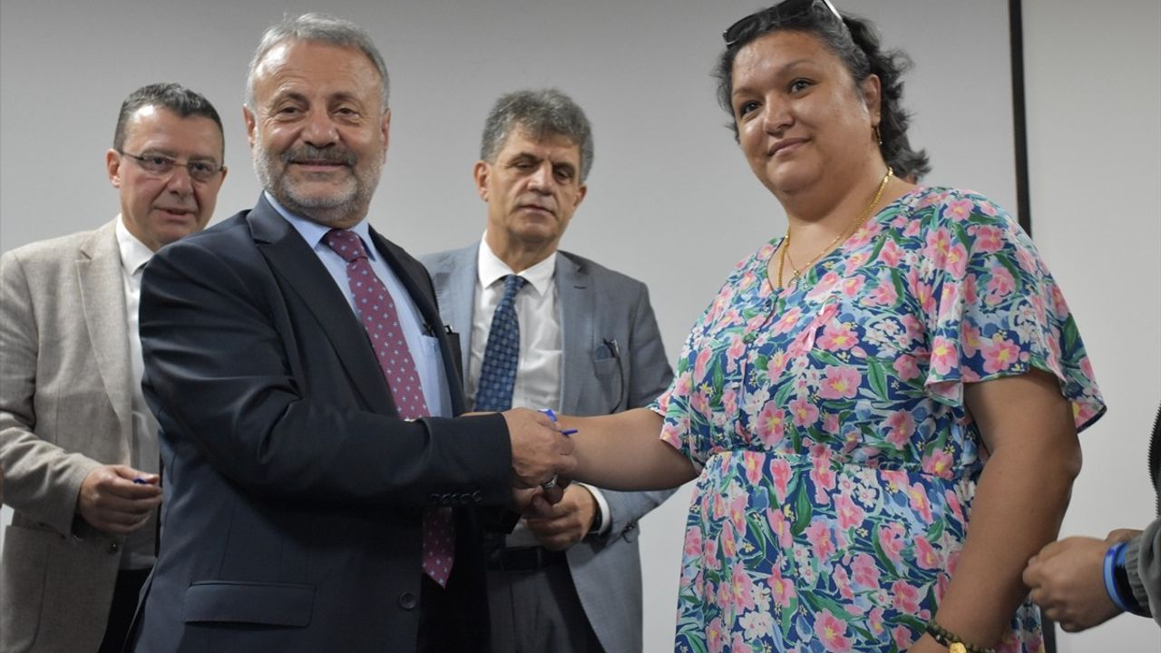 Trabzon'da Onkoloji ve Hemodiyaliz Hastalarına Karekodlu Bileklik Uygulaması