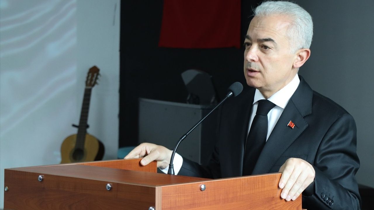 Trakya'da Karneler Dağıtıldı: Öğrenciler Yaz Tatiline Girdi