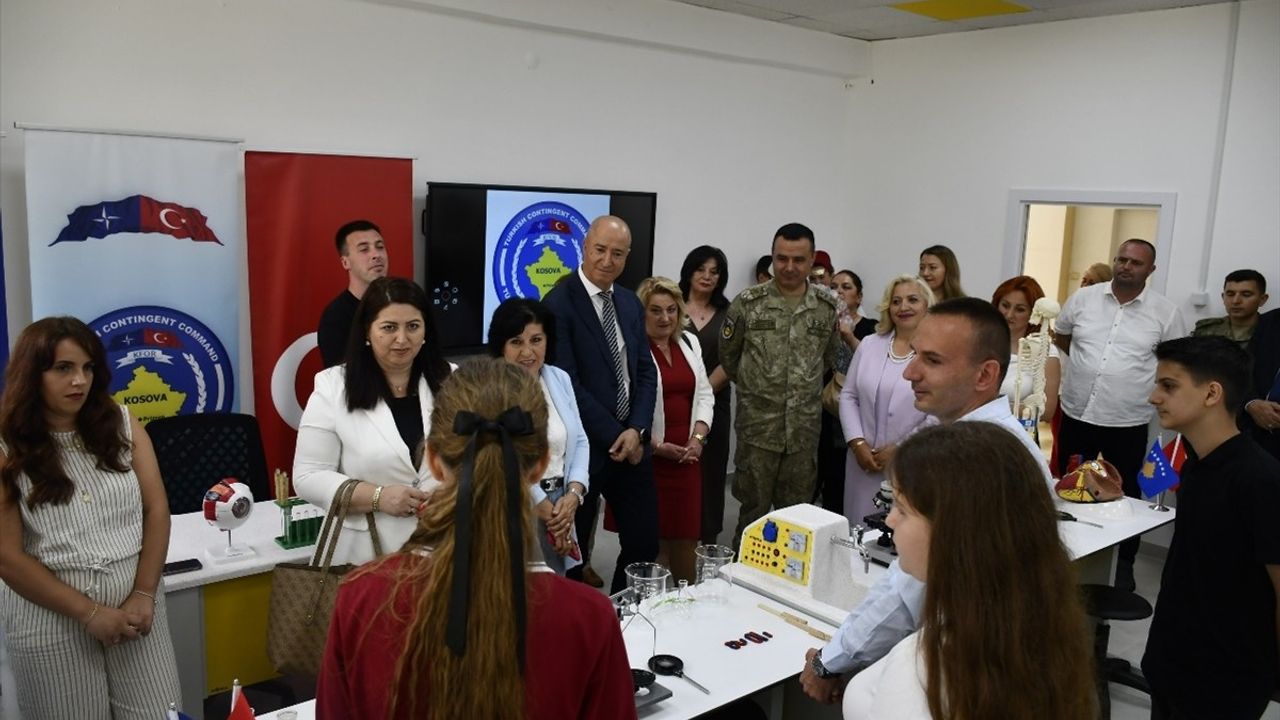Türk Askerinin Kosova'daki Eğitim Faaliyetleri