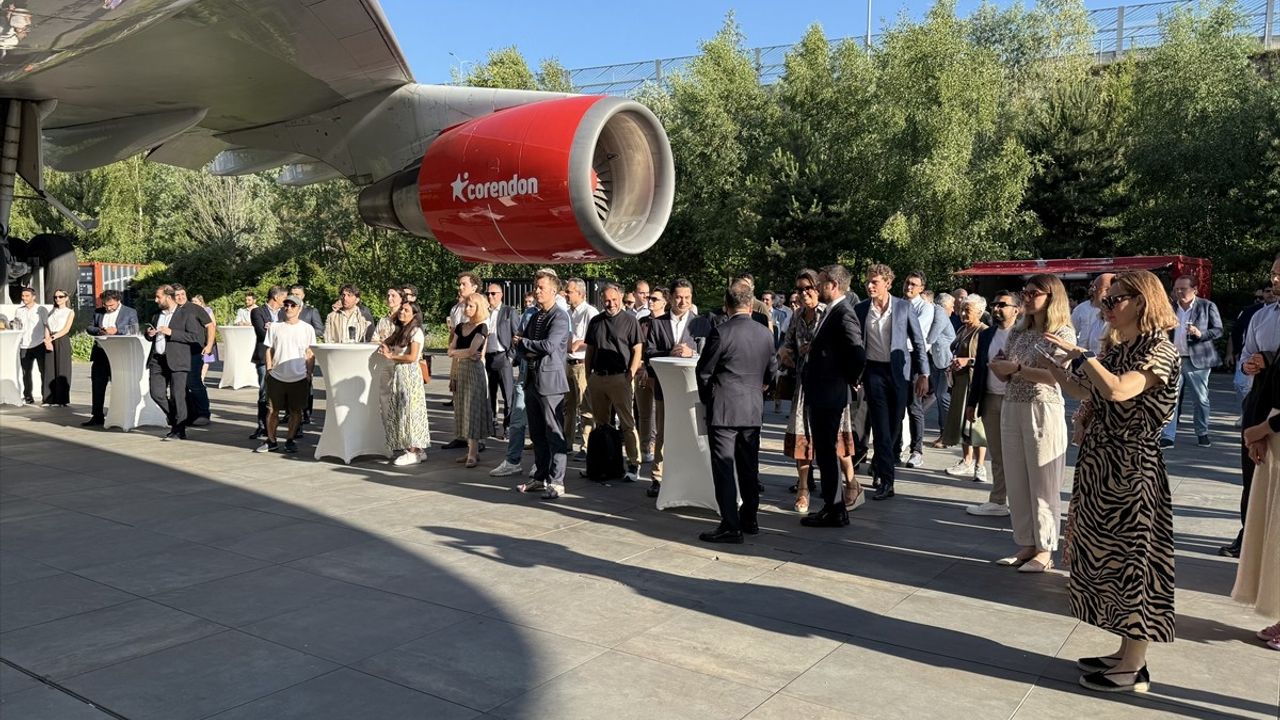 Türk Startuplar, Hollandalı Yatırımcılarla Amsterdam'da Bir Araya Geldi