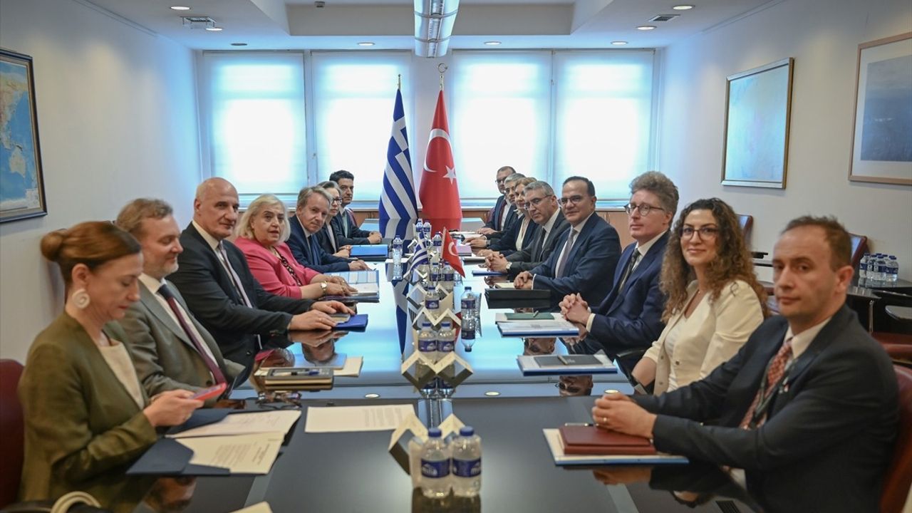 Türkiye ve Yunanistan Dışişleri Bakan Yardımcıları Siyasi Diyalog Toplantısı Gerçekleştirdi