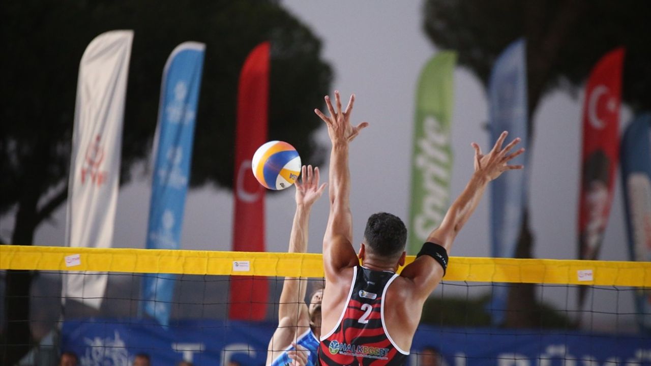 Uluslararası Plaj Voleybolu Türkiye Serisi Aydın Etabında Şampiyonlar Belli Oldu