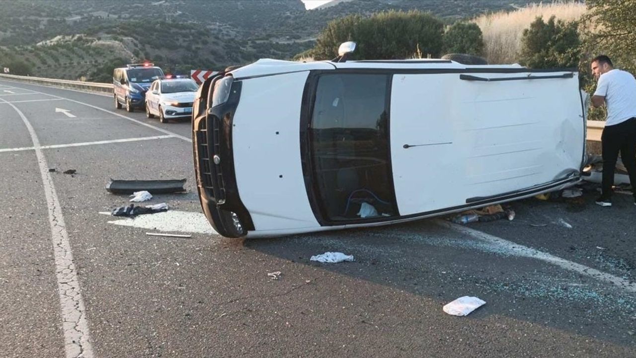 Uşak'ta Trafik Kazası: 1 Ölü, 4 Yaralı