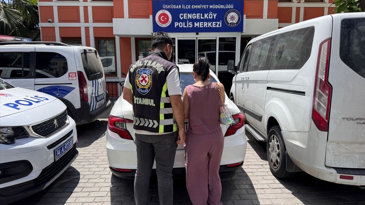 Üsküdar'da Ters Yolda Araç Kullanan Sürücüye Ceza