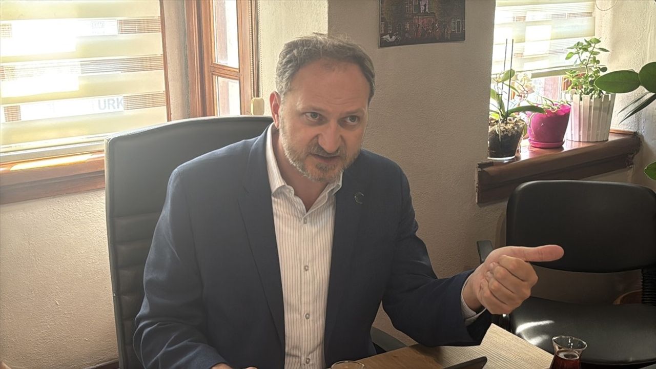 Yeşilay Genel Başkanı Dinç: Bağımlılıkla Mücadelede Herkesin Görevi Var