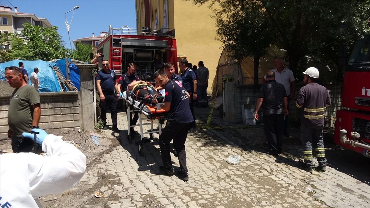 Zonguldak'ta Doğal Gaz Patlaması: Bina Tahliye Edildi
