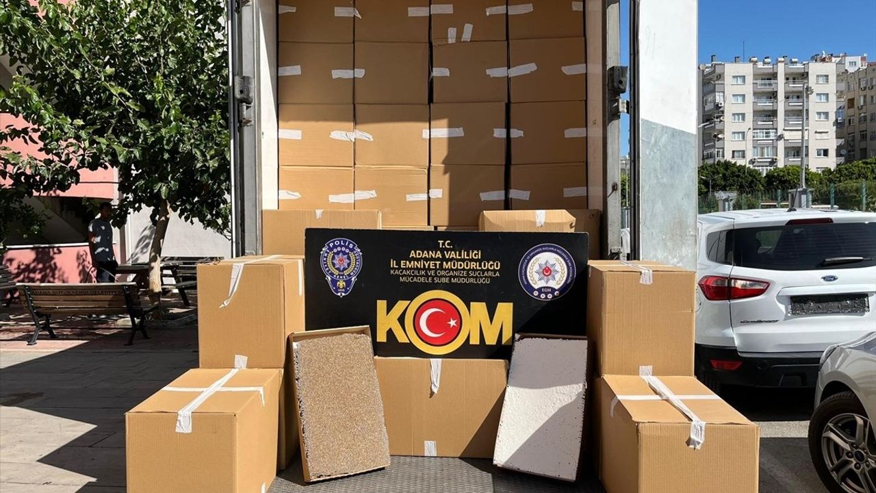 Adana'da 5 Milyon Makaron Ele Geçirildi