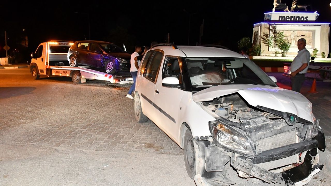 Adıyaman'da Trafik Kazası: 4 Yaralı