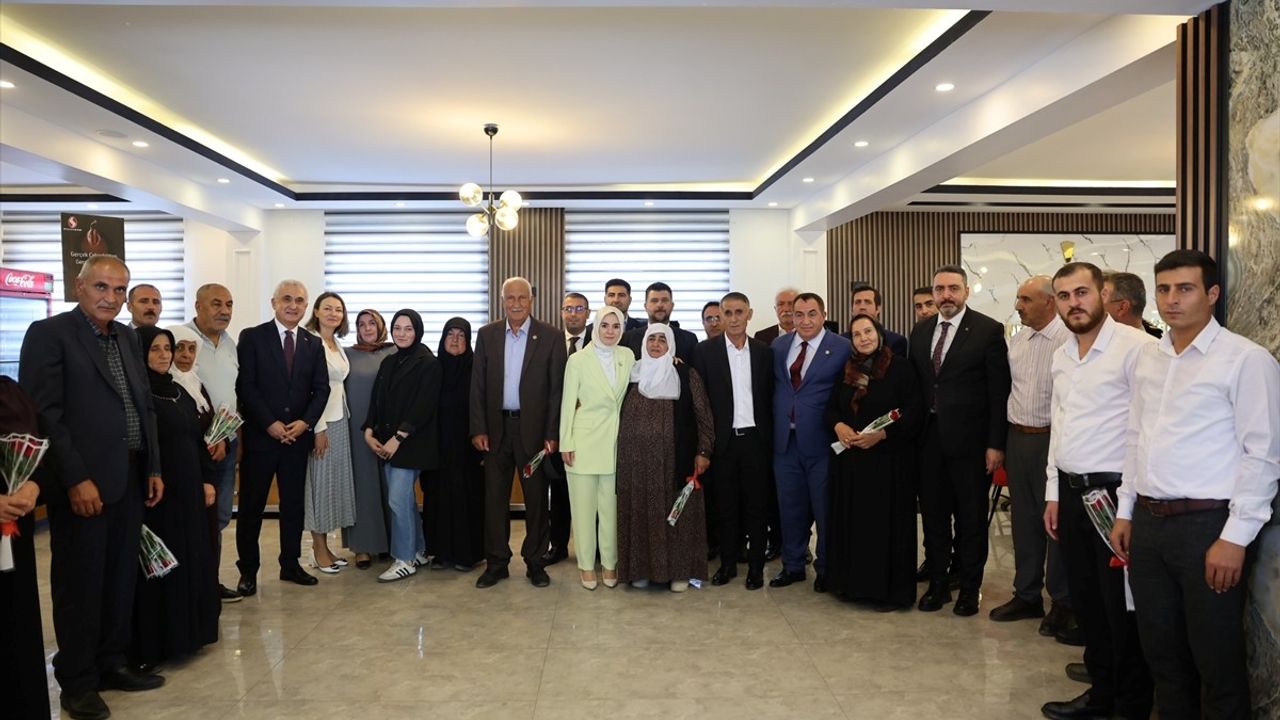 Aile ve Sosyal Hizmetler Bakanı Göktaş'tan Muş'ta Şehit ve Gazilere Destek Vurgusu