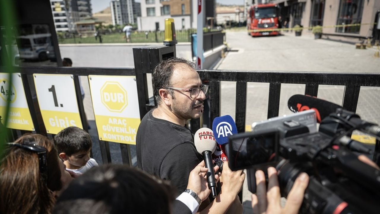 Ankara'da 26 Katlı Binada Çıkan Yangınla İlgili Soruşturma Başlatıldı