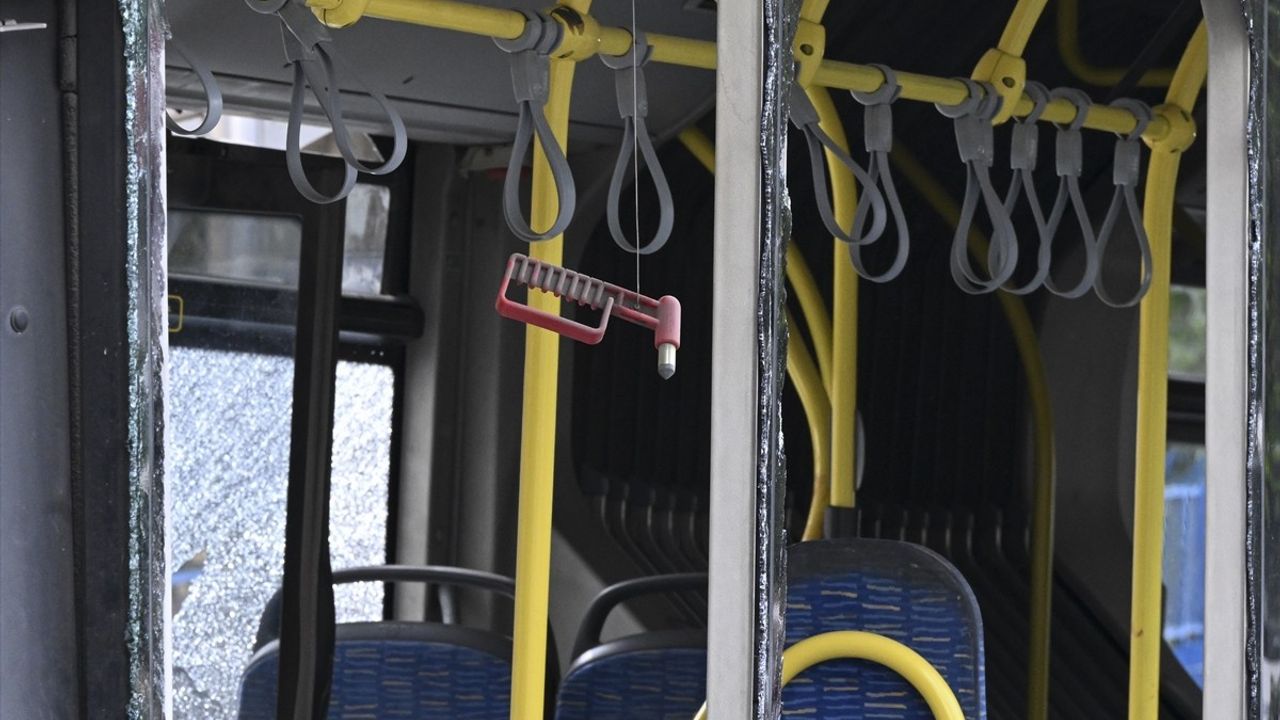 Ankara'da Belediye Otobüsü ile Zincirleme Kaza: 20 Yaralı