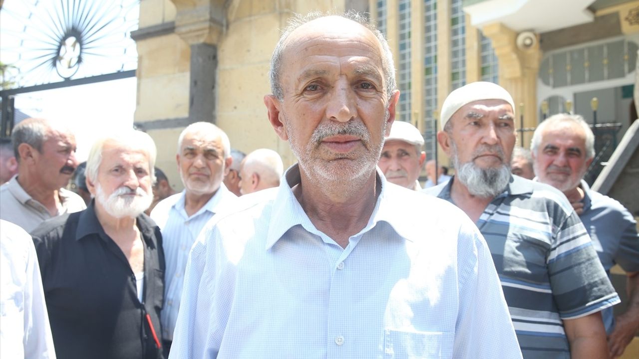 Ankara'daki Yangın Faciasında Anne ve Bebeği Defnedildi