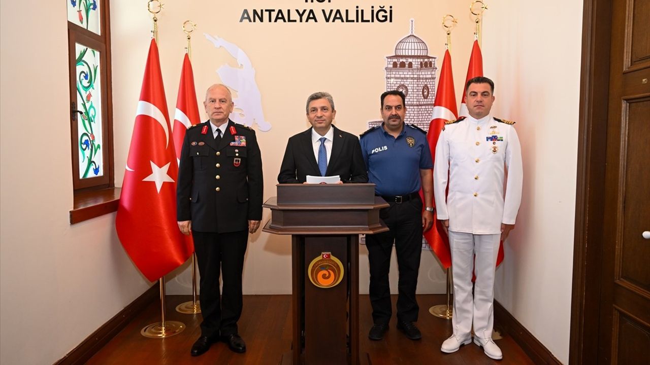 Antalya'daki Orman Yangınları ve Asayiş Durumu
