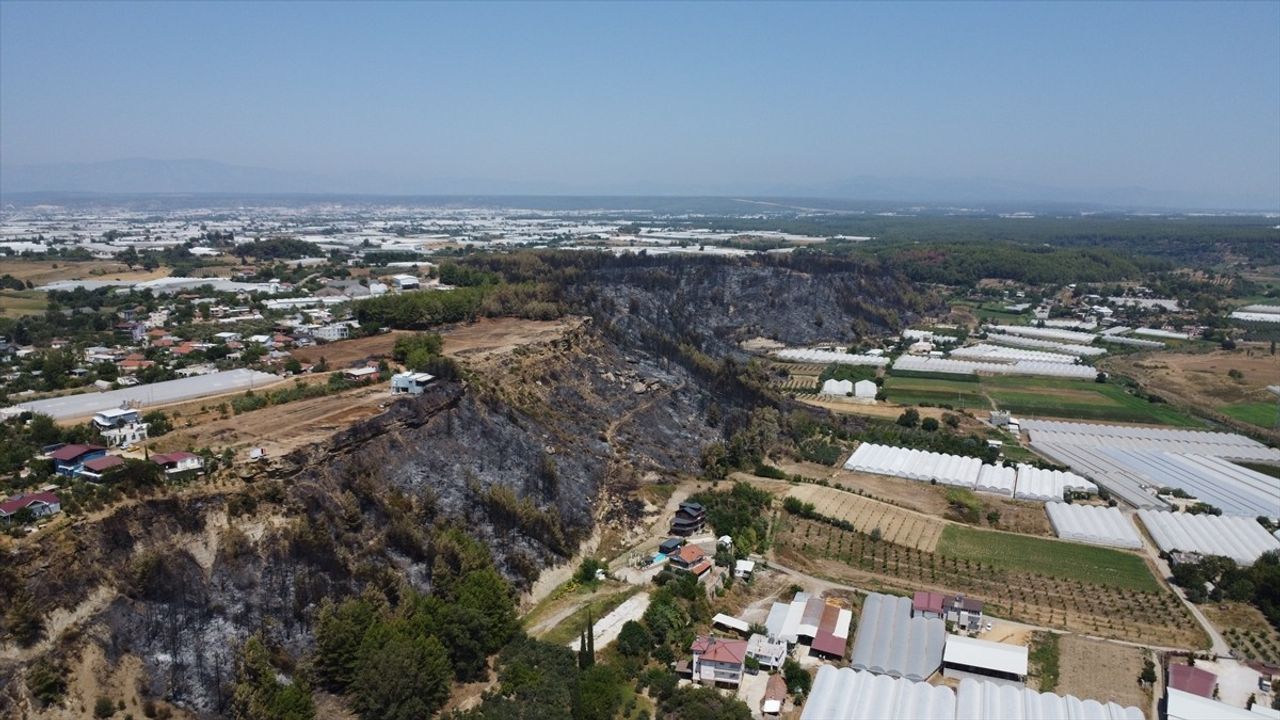Antalya Orman Yangınlarında Soğutma Çalışmaları Devam Ediyor