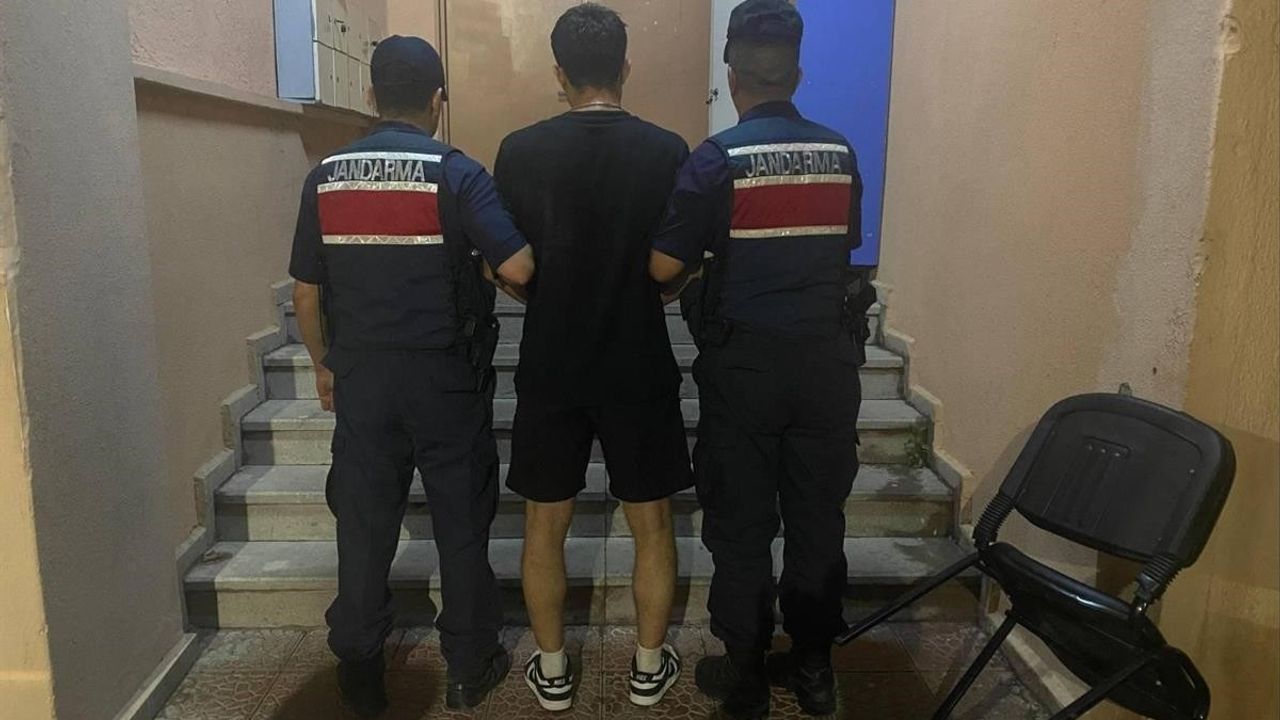 Artvin'de Uyuşturucu Operasyonu: İki Zanlı Tutuklandı