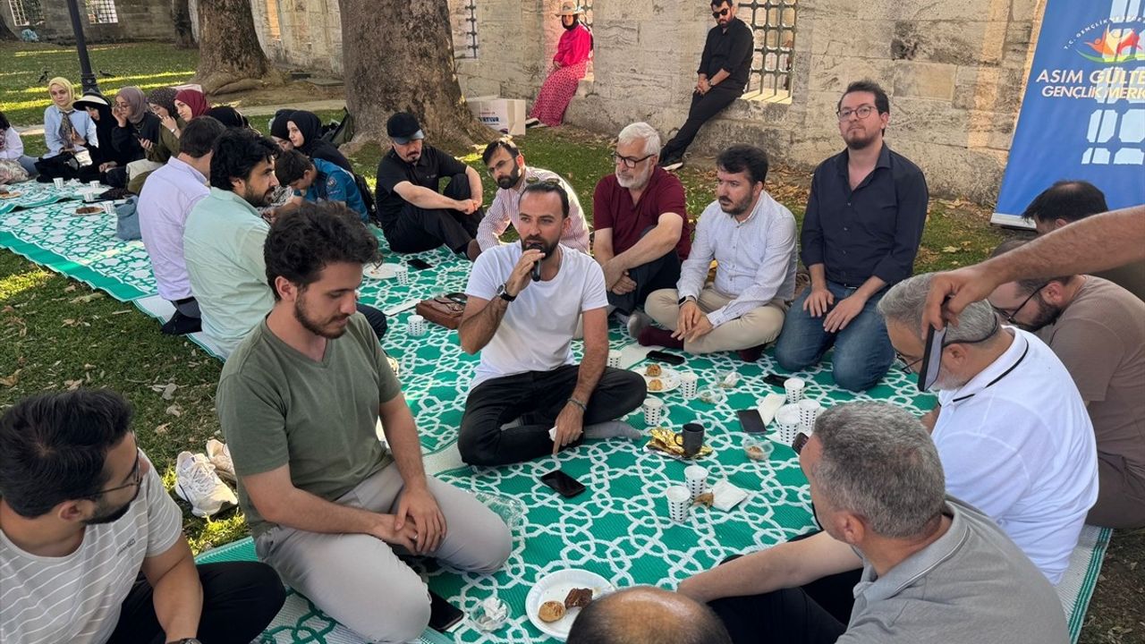 Asım Gültekin'i Anma Etkinliği: 7. Geleneksel Dut Buluşması