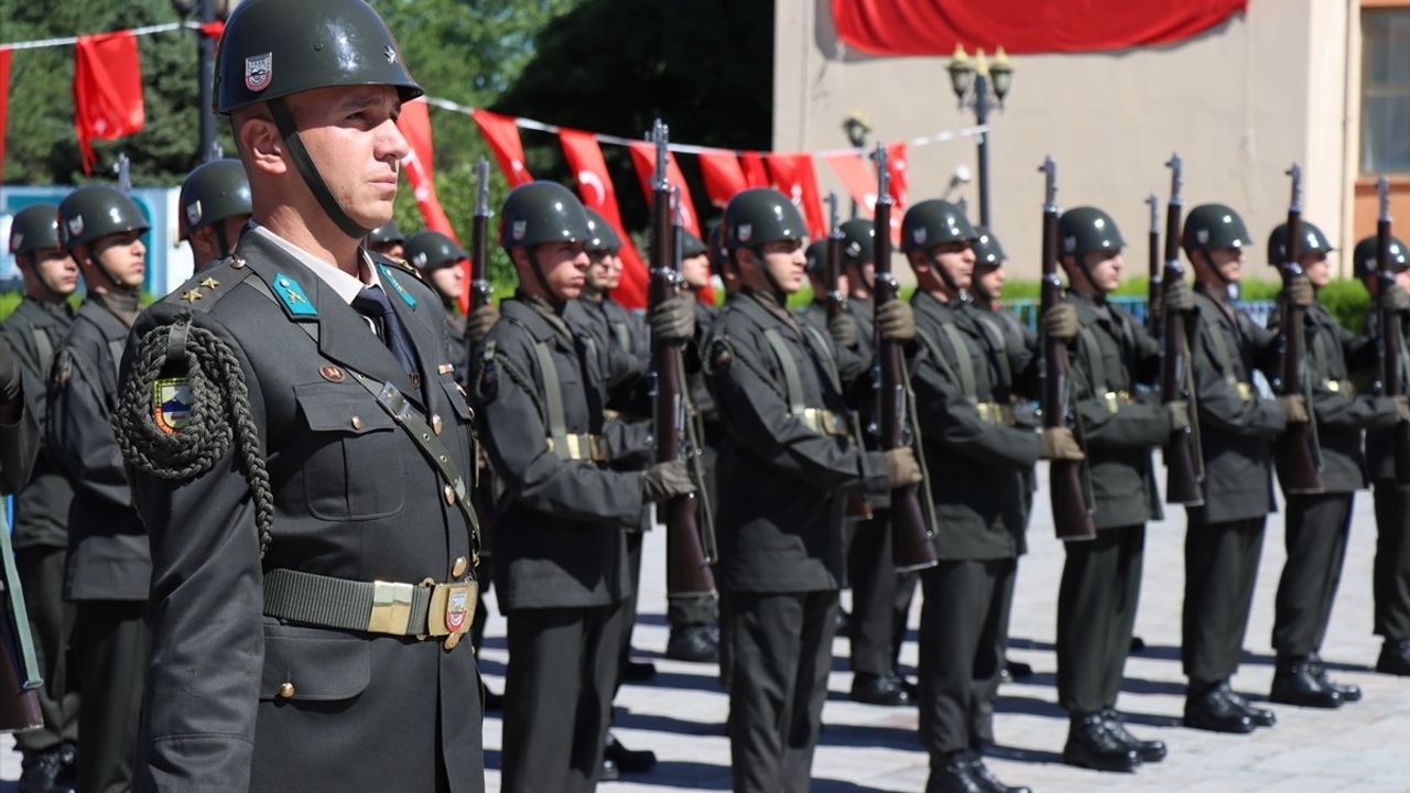 Atatürk'ün Erzincan'a Gelişinin 106. Yıl Dönümü Kutlandı