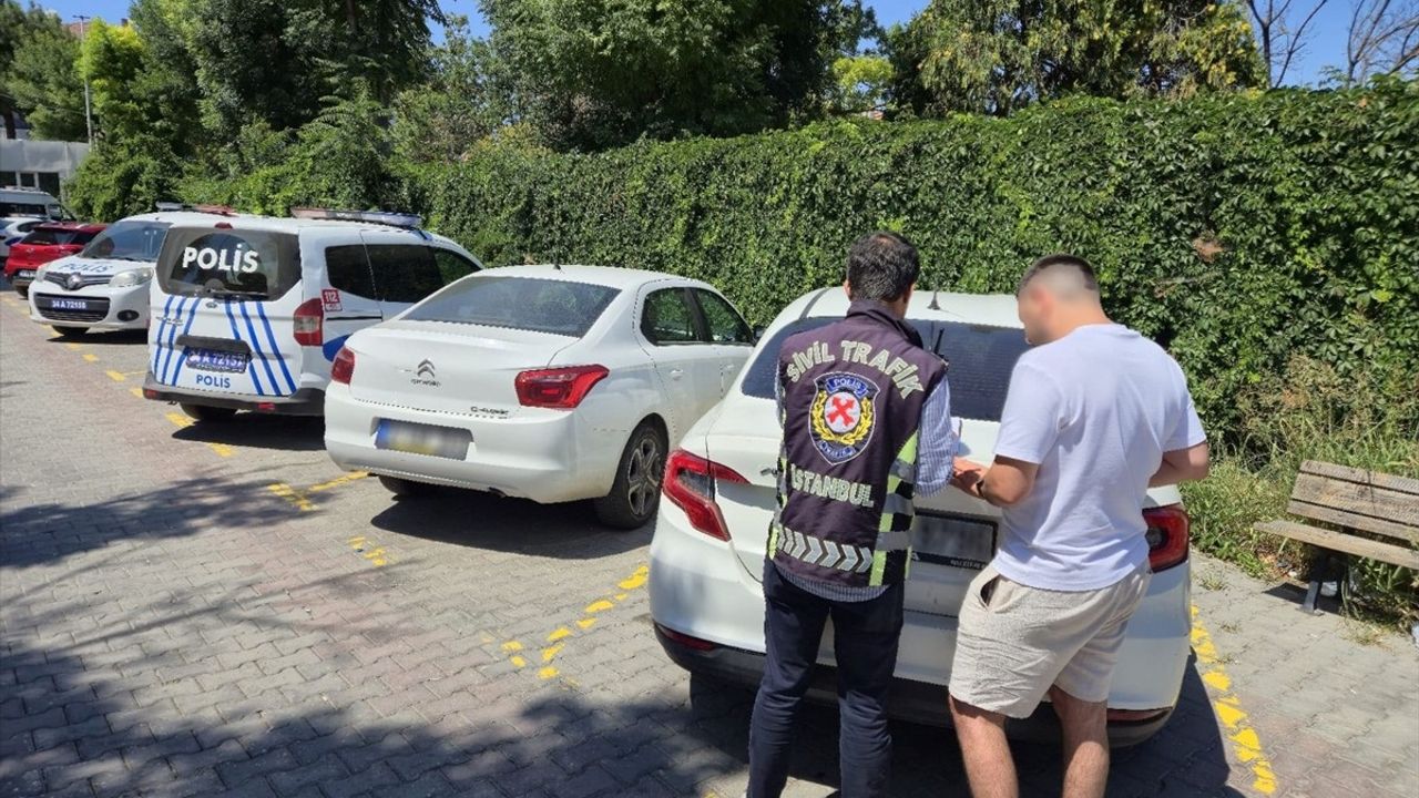 Avcılar'da Makas Atan Sürücüye Büyük Cezası