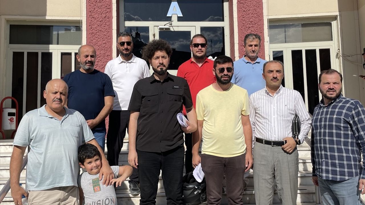 Aydın ve İzmir'de Muhammed Karikatürüne Tepkiler Yükseliyor