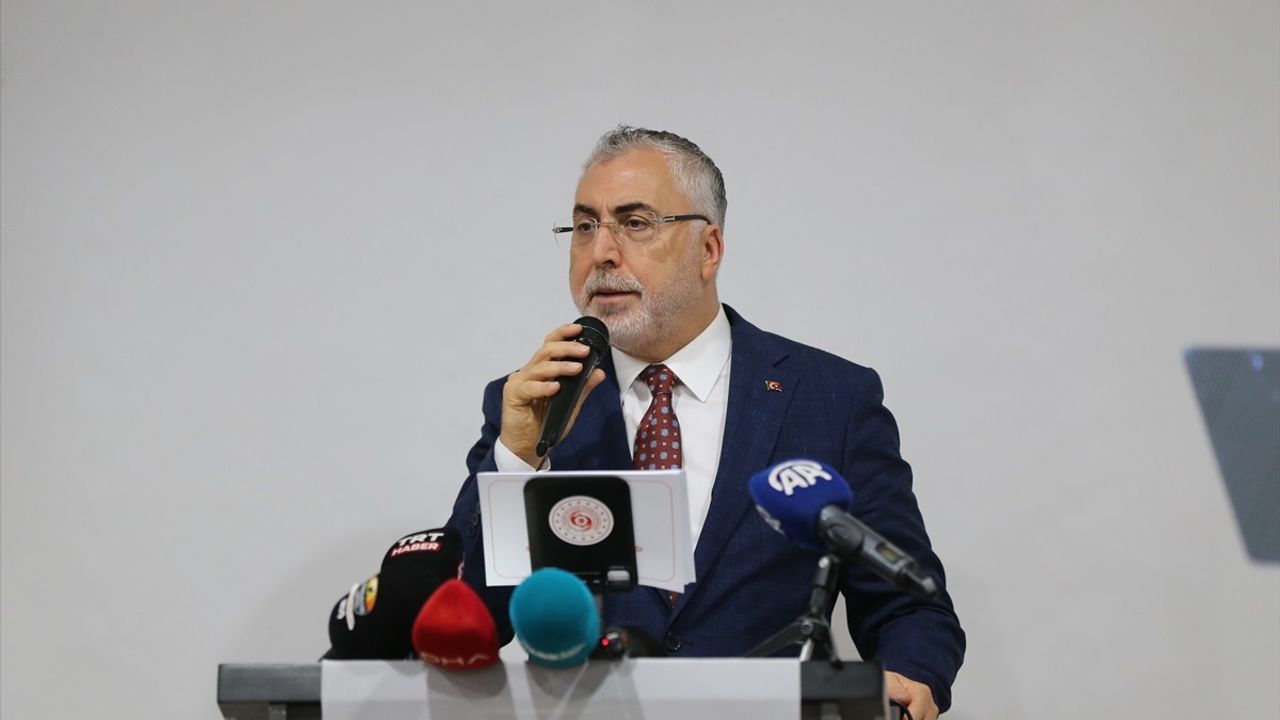Bakan Işıkhan Muş'ta Terörsüz Türkiye Vurgusu Yaptı