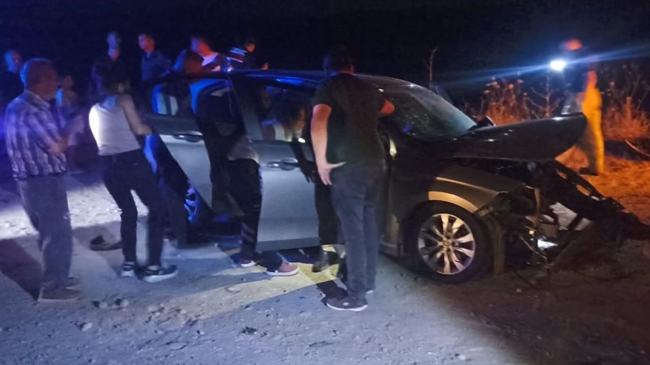 Balıkesir'de Zincirleme Trafik Kazası: 9 Yaralı