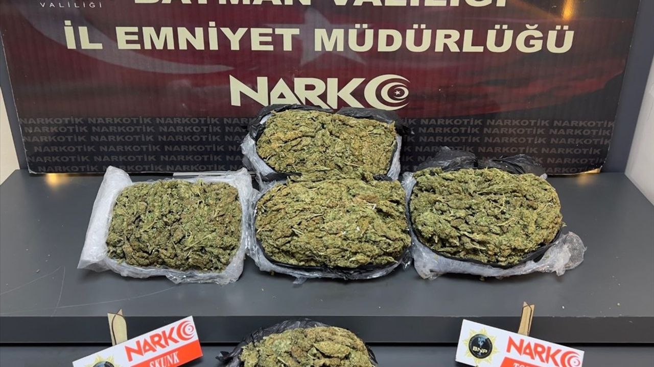 Batman'da Uyuşturucu Operasyonu: 4,5 Kilogram Skunk Ele Geçirildi