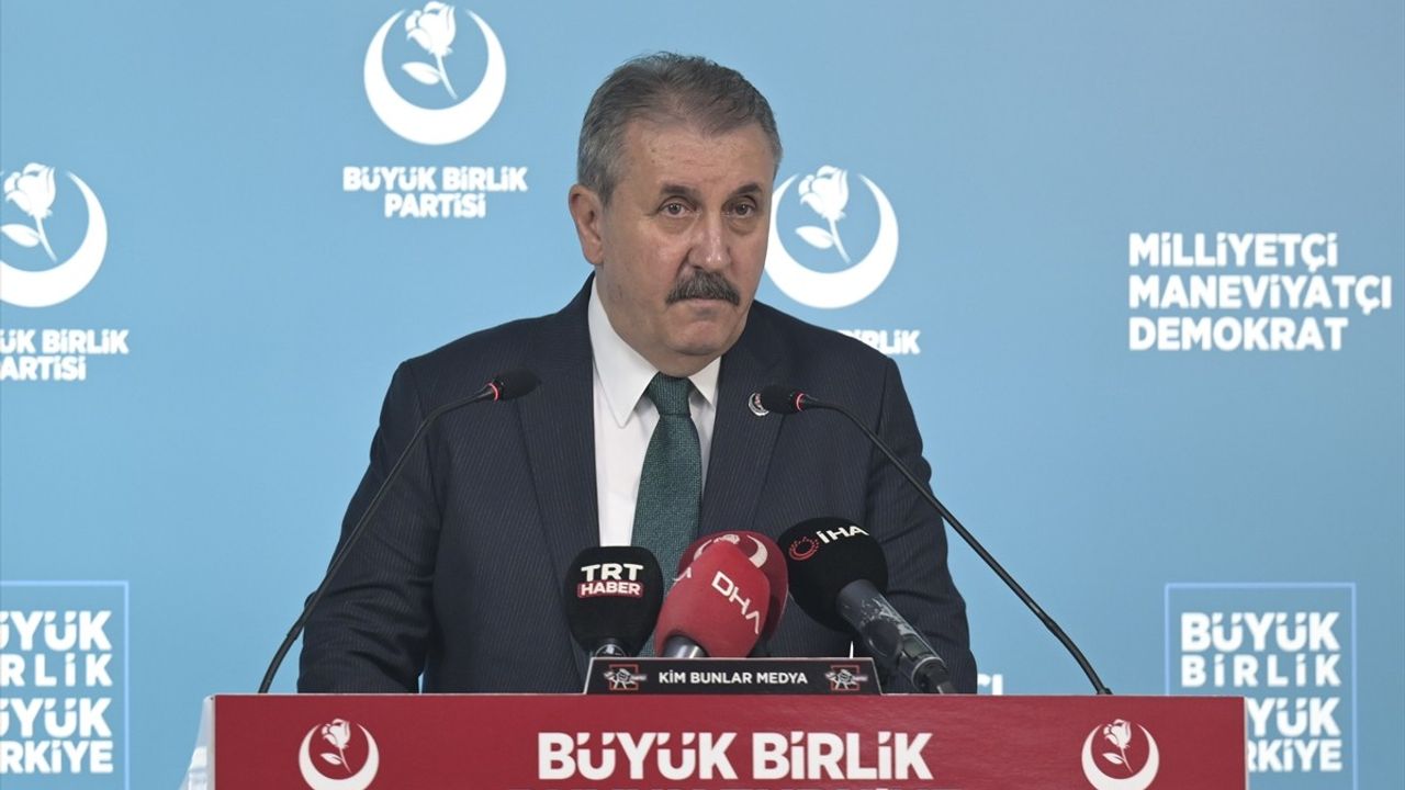 BBP Genel Başkanı Destici Orman Yangınlarına İdam Cezası Getirilmesini İstedi