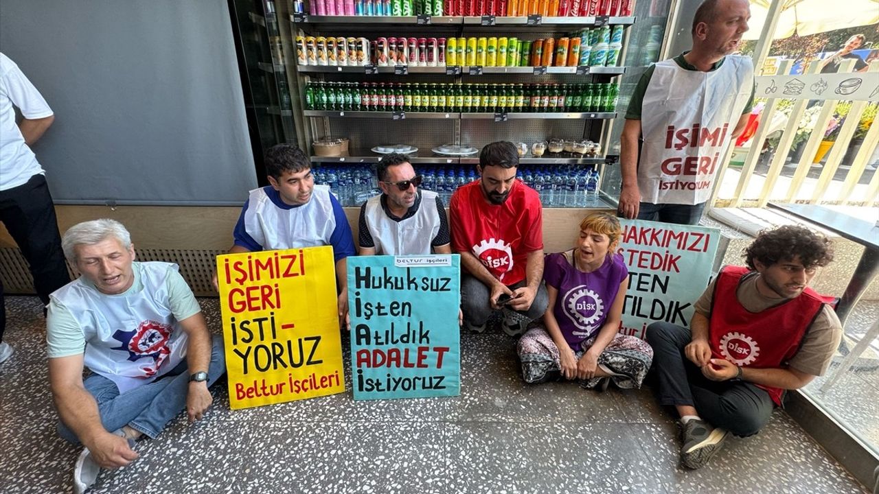 Beltur'da İşten Çıkarılan Çalışanlardan Oturma Eylemi
