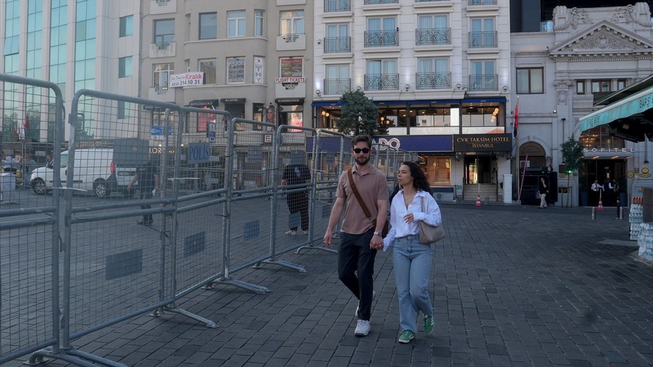 Beyoğlu'nda Toplantı ve Gösteri Yürüyüşleri Yasaklandı