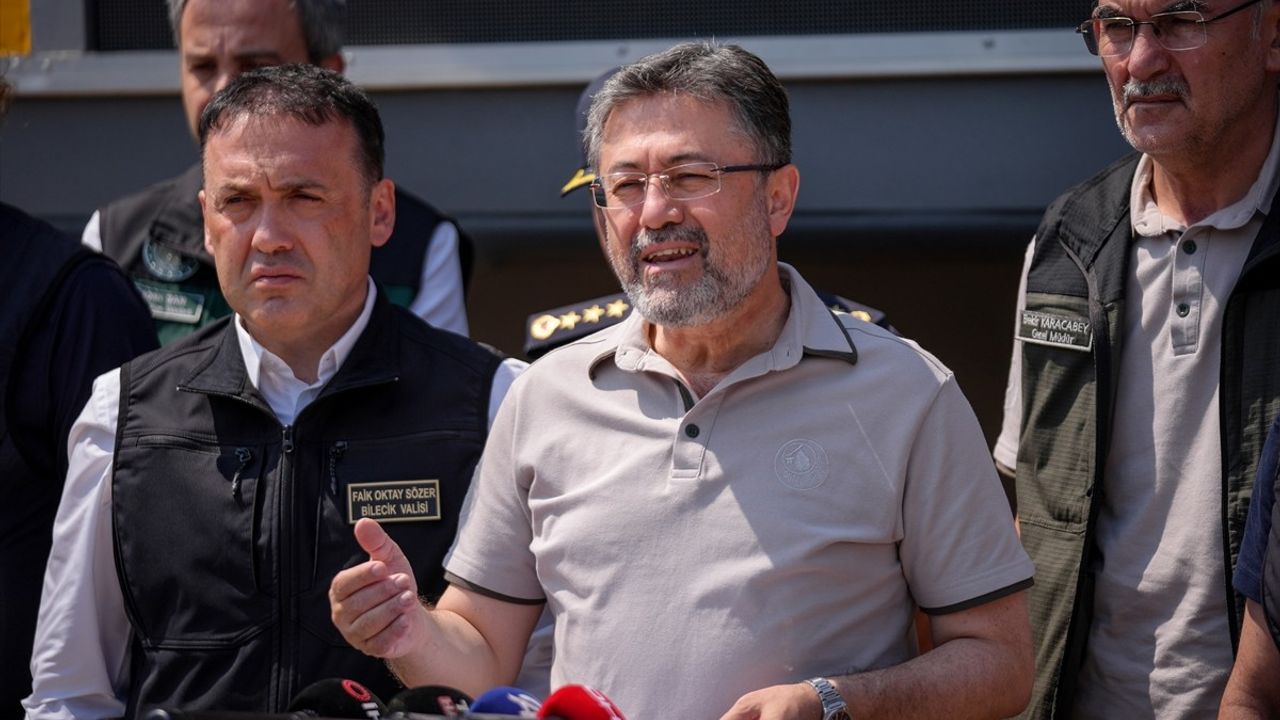 Bilecik'teki Orman Yangınları Kontrol Altına Alınıyor