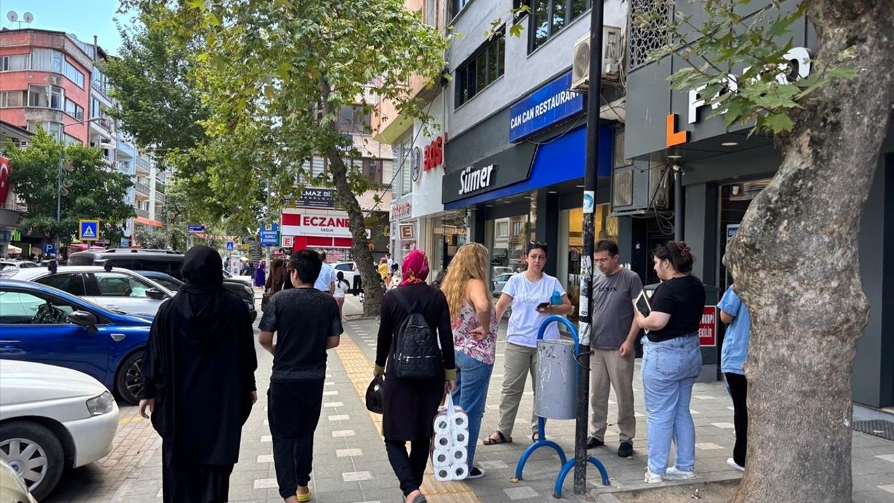 Bursa'da 4,3 Büyüklüğünde Deprem Meydana Geldi