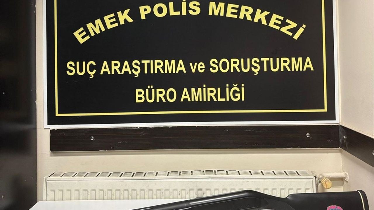 Bursa'da Havaya Ateş Açan İki Şüpheli Tutuklandı