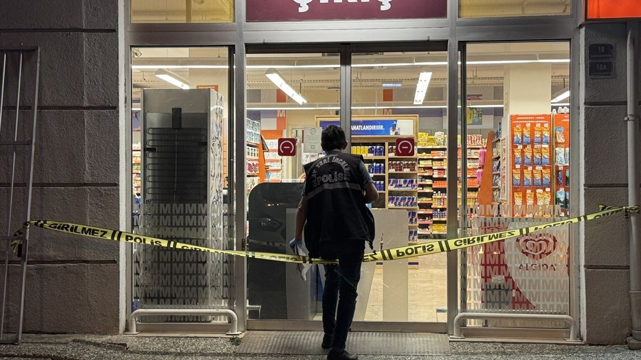 Bursa'da Markette Silahlı Yaralama Olayı