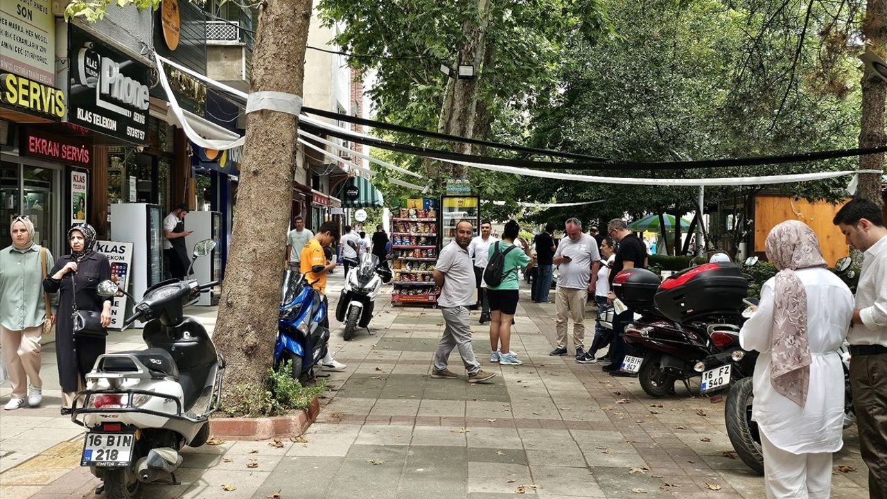 Bursa Gemlik'te 4,2 Büyüklüğünde Deprem Yaşandı