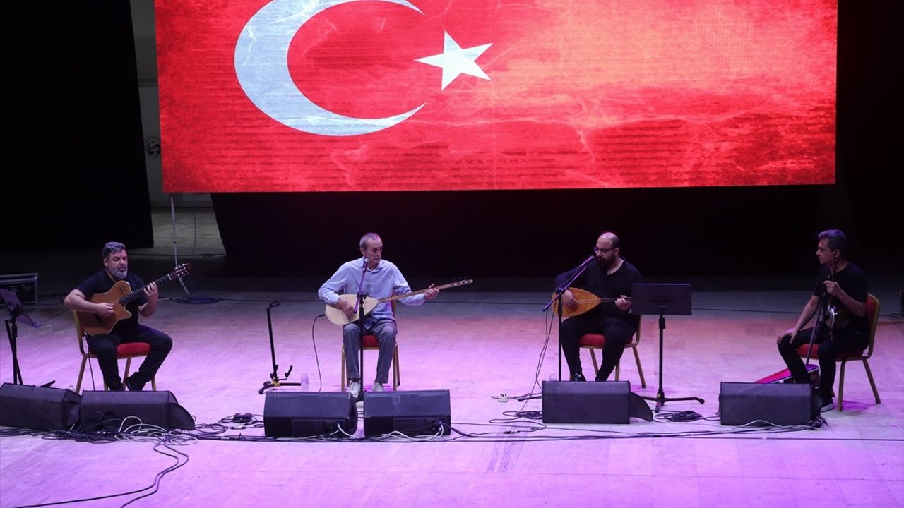 Cengiz Özkan'ın Hatay Konseri Şehitler Nedeniyle İptal Edildi