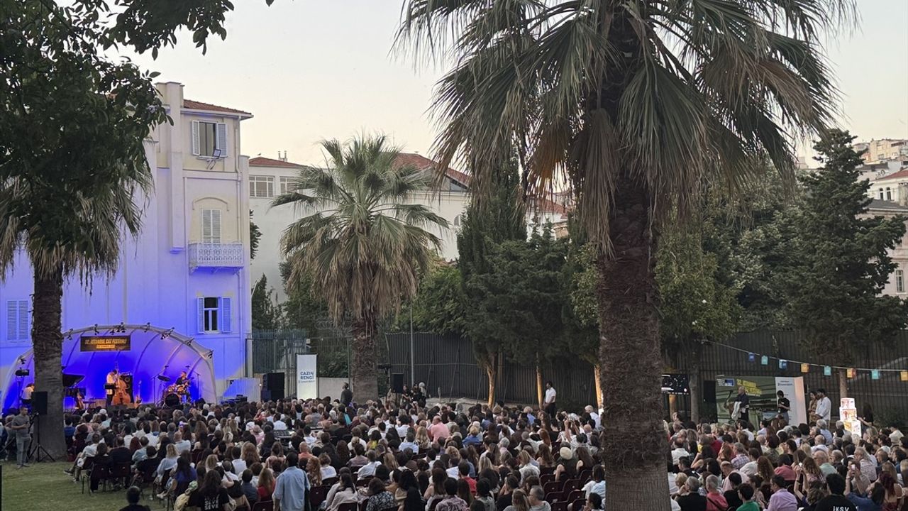 Chiara Civello İtalya Başkonsolosluğu'nda Caz Konseri Verdi