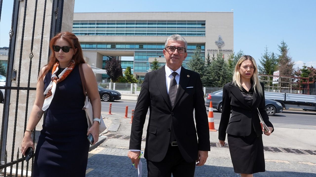 CHP Anayasa Mahkemesi'ne Başvurdu