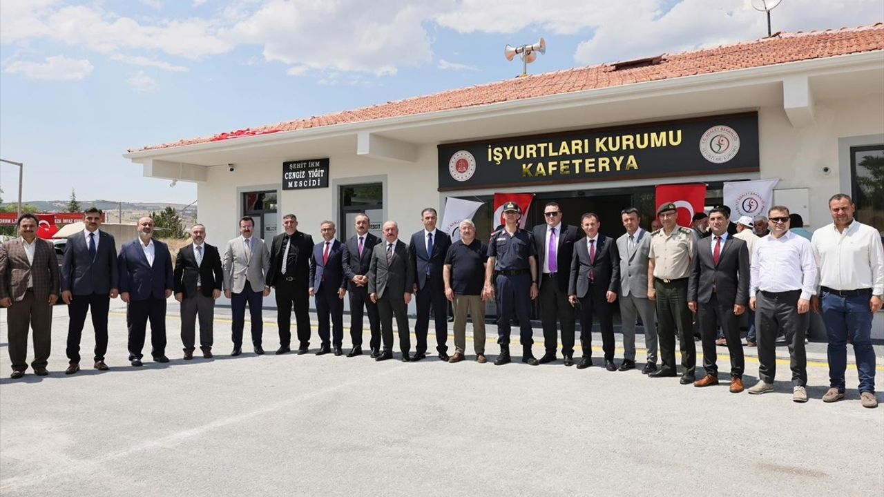 Çorum'da Şehit Cengiz Yiğit Mescidi Açıldı