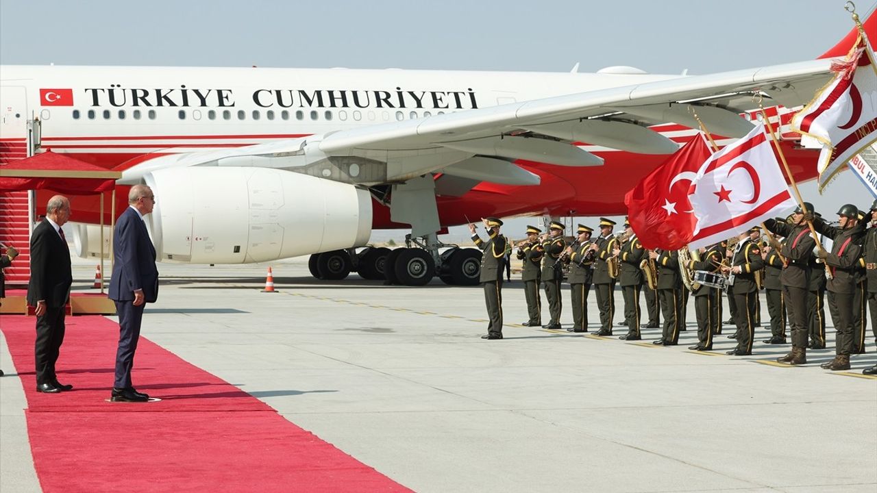 Cumhurbaşkanı Erdoğan KKTC'de Barış ve Özgürlük Bayramı Törenlerine Katıldı