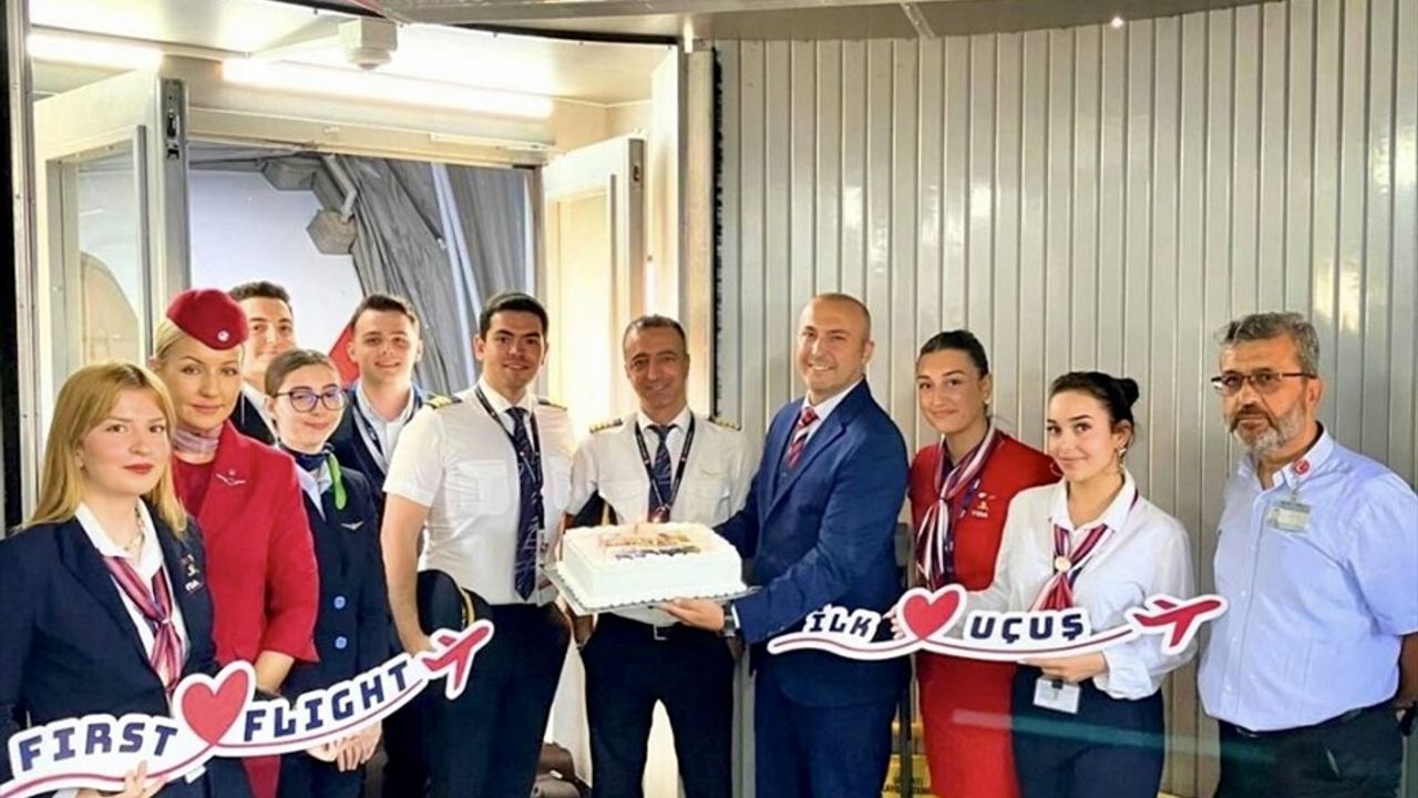 Dalaman'a Arnavutluk'tan İlk Turist Kafilesi Ulaştı