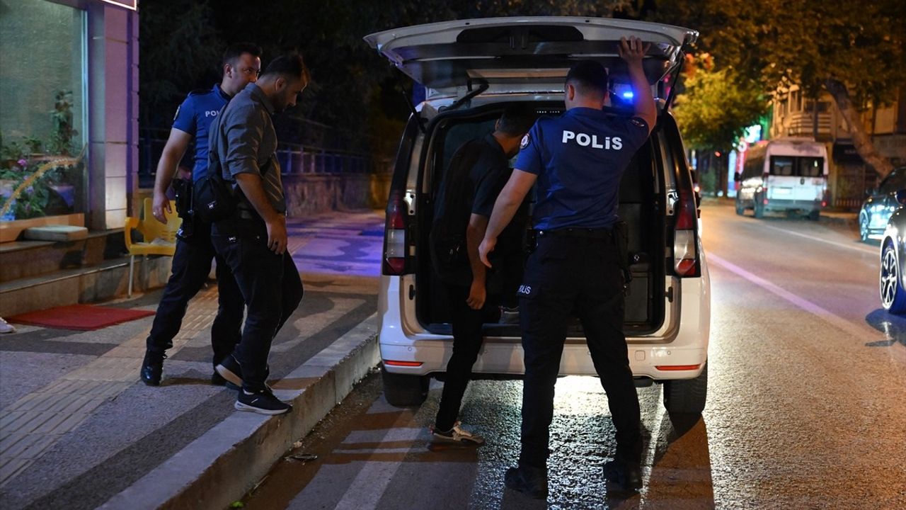 Edirne'de Düzensiz Göçmen Operasyonu