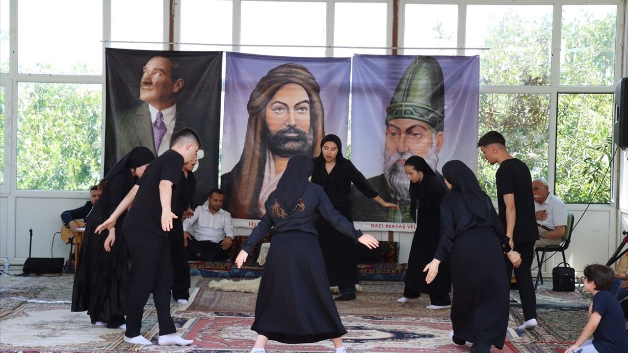 Erzincan'da Hıdır Abdal Sultan Anma Töreni Gerçekleşti